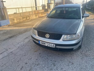 Volkswagen Passat '00