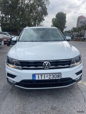 Volkswagen Tiguan '16 TSI