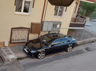 Audi A4 '09 S-LINE Quattro