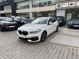 Bmw 118 '20 118i Sport Line auto