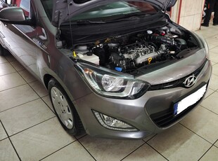 Hyundai i 20 '13