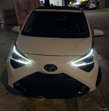 Toyota Aygo '21 1.0 X-PLAY TOUCH D Team