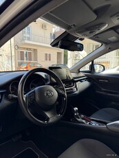 Toyota C-HR '21 1.8 HYBRID CLUB BI TONE