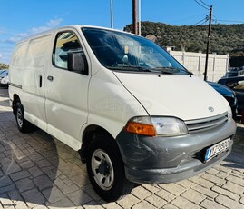 Toyota Hiace '07 4x4