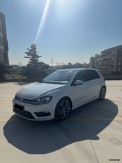 Volkswagen Golf '16 R-line