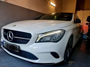 Mercedes-Benz CLA 200 '16 Berlina