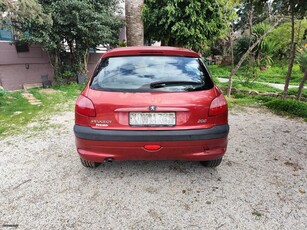 Peugeot 206 '02 XR