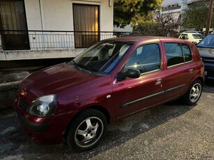 Renault Clio '03