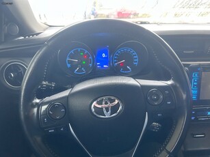 Toyota Auris '17 1.6 EXECUTIVE