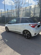 Toyota Yaris '19 Toyota Yaris 2019 Hybrid Bi Tone Keyless,Camera,Navi