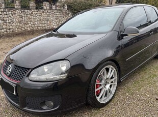 Volkswagen Golf '05 GTI