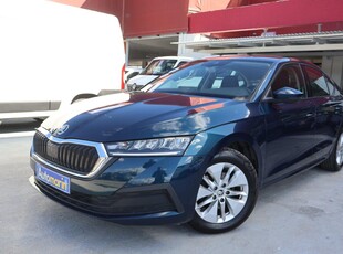 Skoda Octavia 1.0 (2021)