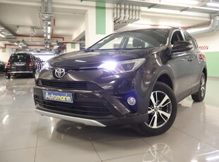 Toyota RAV4 2.0 (2016)