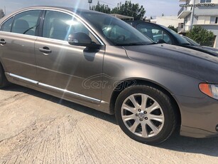 VOLVO S80 2011