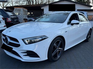 Mercedes-Benz A 250 '21 AMG LINE - NIGHT PACKET! 250e PLUG IN HYBRID!