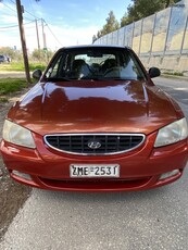 Hyundai Accent '02