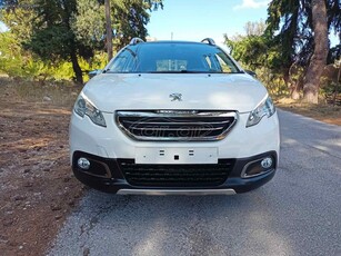 Peugeot 2008 '15 1.2 VTi Style