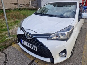 Toyota Yaris '15 D-4D STYLE PLUS ΜΕ ΟΘΟΝΗ ΕΛΛΗΝΙΚΟ & ΙΣΤΟΡΙΚΟ SERVICE