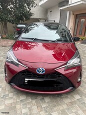 Toyota Yaris '17 HYBRID PANORAMA NAVIGATION AUTOMATIC