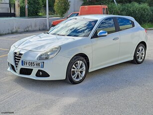 ALFA ROMEO GIULIETTA NAVI 2011