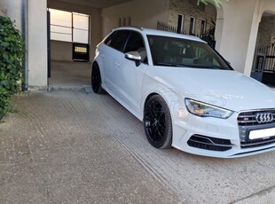 Audi S3 '14 S3 2.0 TFSI QUATTRO (APR)