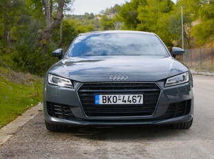 Audi TT '17 S TRONIC