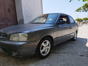 HYUNDAI ACCENT Τα τέλη του '25 είναι πληρωμένα 2001