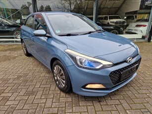 Hyundai i 20 '15 1.1 CRDI BLUE STYLE,ΕΥΡΩ 6c,ΚΛΊΜΑ,LED