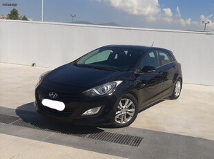 Hyundai i 30 '12 1.6 CRDI BLUE TREND