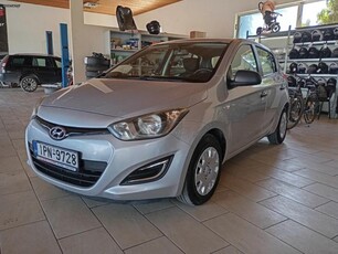 HYUNDAI i20 1.4 CRDI STYLE DIESEL 01/2015 FACELIFT 6