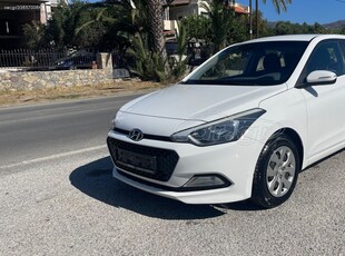 HYUNDAI i20 2016