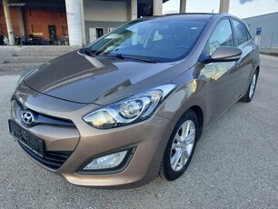 HYUNDAI i30 118000km 2013