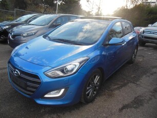 HYUNDAI i30 2015