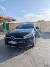 Mercedes-Benz A 180 '17 D Urban