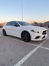 Mercedes-Benz A 250 '21 AMG-LINE / EDITION / NIGHT PACK / MULTIBEAM AMBIENT LIGHT