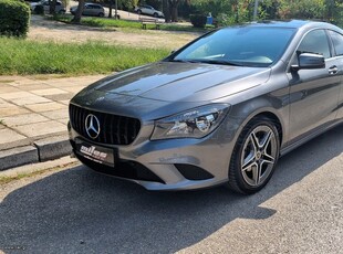 Mercedes-Benz CLA 180 '14 URBAN * Automatic * Panorama * Navi