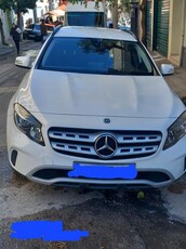 MERCEDES GLA 180 2018