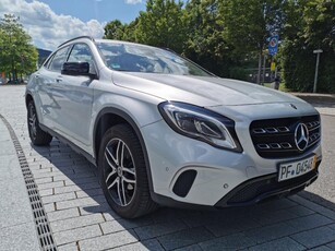 MERCEDES GLA 180 NIGHT PAKET/OFF ROAD PAKET 2019