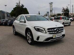 MERCEDES GLA 200 5 Χρόνια εγγύηση