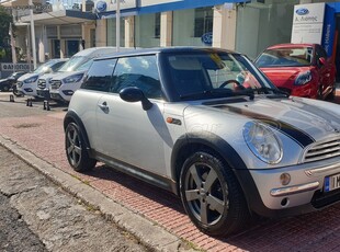 MINI ONE 2005