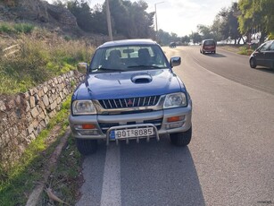 Mitsubishi L200 '04