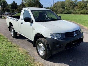 MITSUBISHI L200 2013