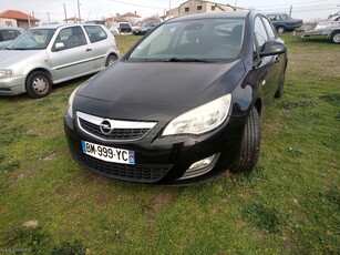 Opel Astra '11