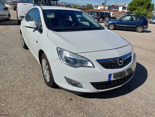 OPEL ASTRA 2012