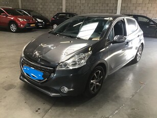 Peugeot 208 '16 1.2 VTi Style