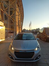 Peugeot 208 '18