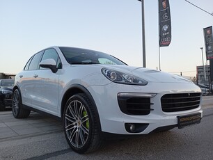 Porsche Cayenne '15 CAYENNE S HYBRID