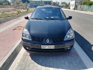 Renault Clio '04 16V