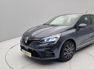 Renault Clio 1.6 e-TECH Hybrid Business