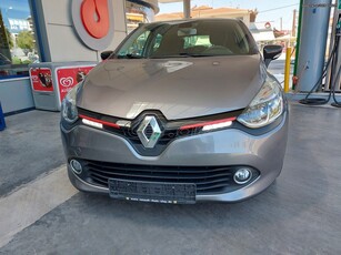 RENAULT CLIO dCi 90 Dynamique 2015